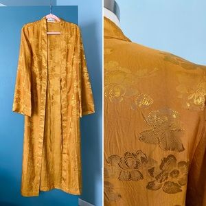 UO kimono robe